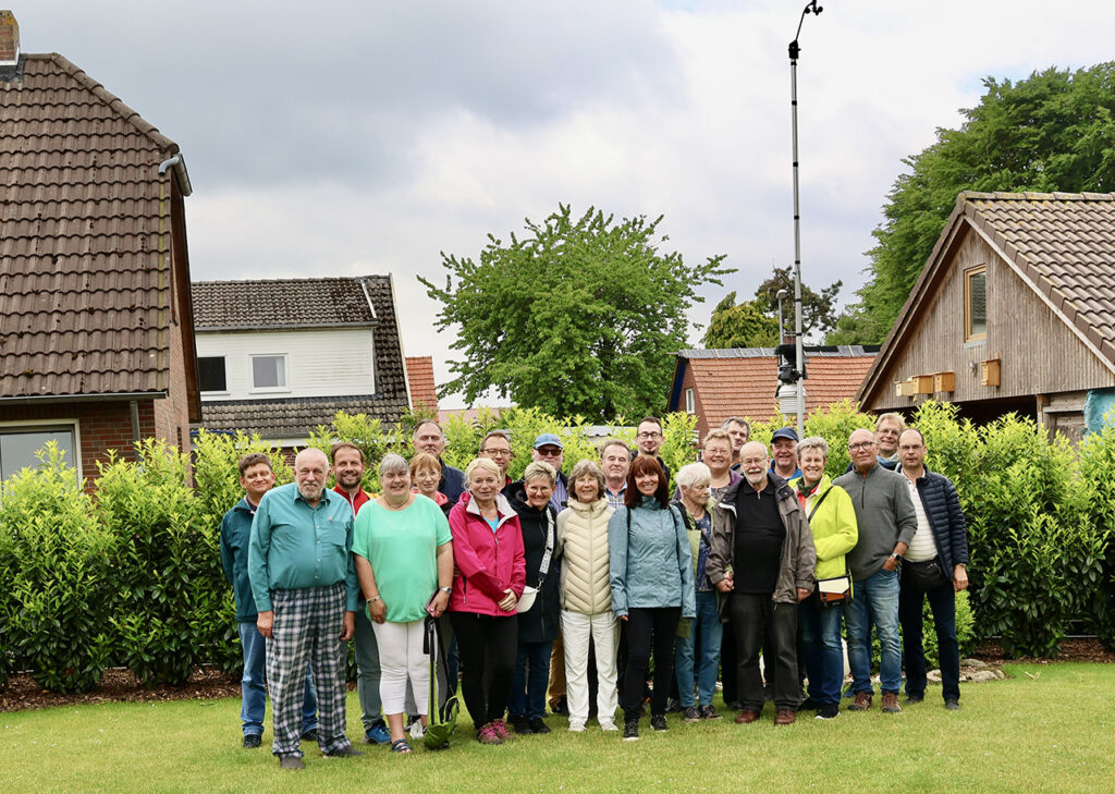 Gruppenbild ReH Treffen Wittmund-Abens am 30. Mai 2025, Foto Siemen Siemens